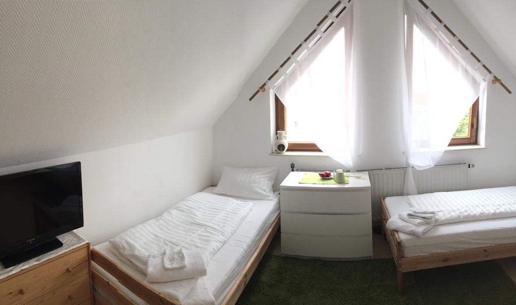 Motels21 Sersheim ห้อง รูปภาพ