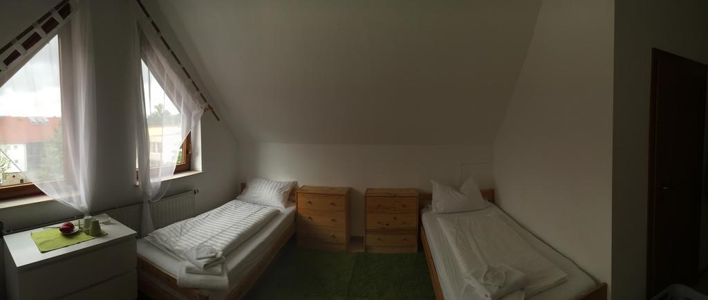 Motels21 Sersheim ห้อง รูปภาพ